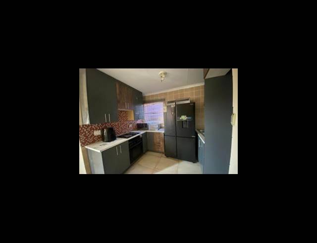 3 BEDROOM HOUSE FOR SALE IN THE ORCHARDS